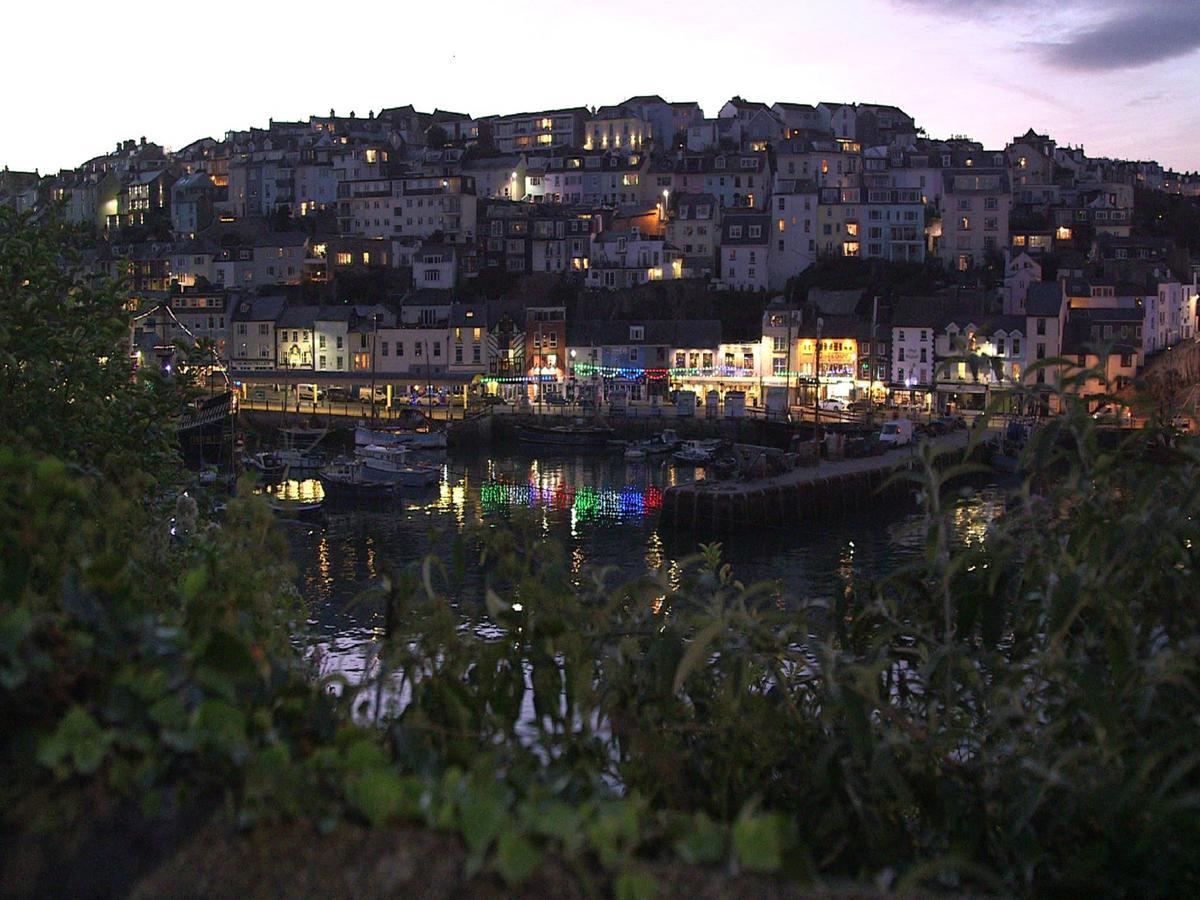 Driftwood B&B Brixham Esterno foto